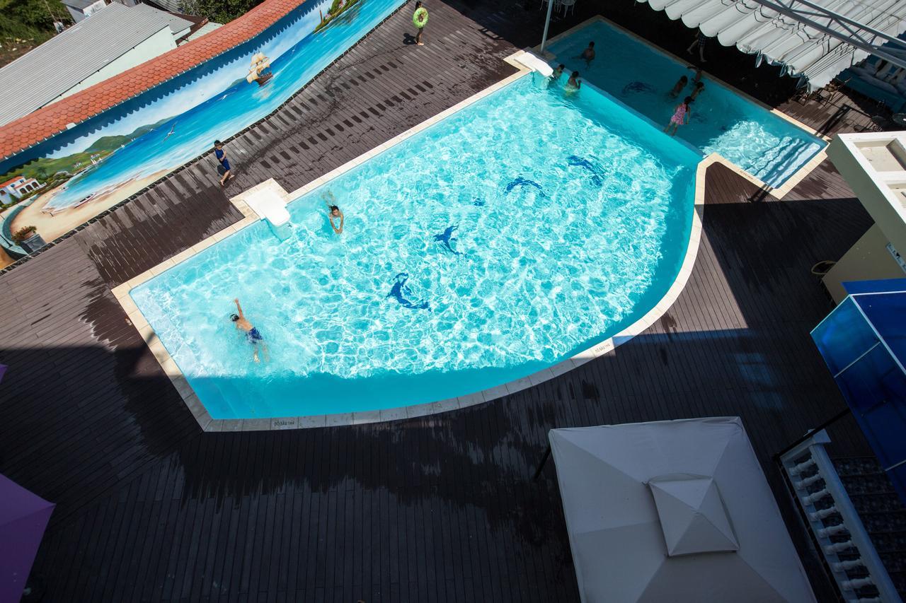 Anh Nguyet Hotel Ca Mau Экстерьер фото