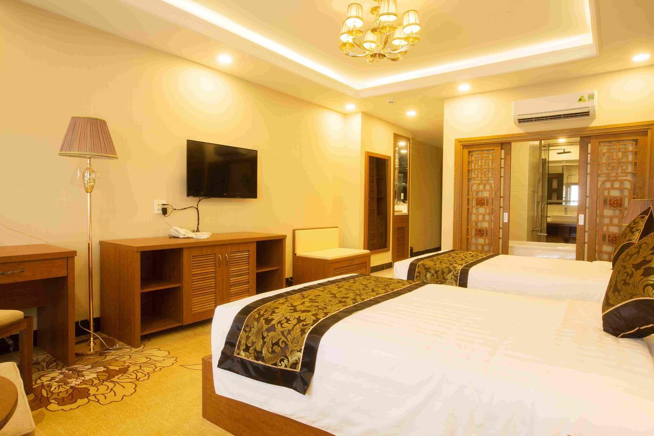 Anh Nguyet Hotel Ca Mau Экстерьер фото