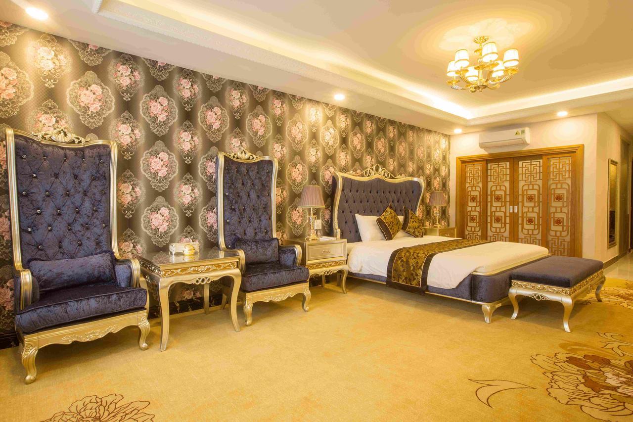 Anh Nguyet Hotel Ca Mau Экстерьер фото